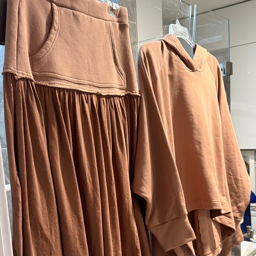 NWT Set Free People free-est Odessa Pullover & Onyx Skirt in Latte/Clay Size S - Picture 10 of 15